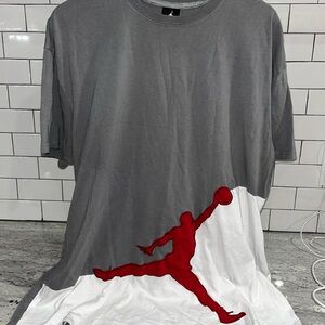 Nike Jordan Oversized Jumpman Graphic T-Shirt XXL Gray White Red